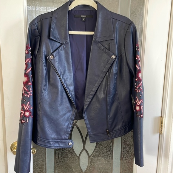 Guess Embroidered Jacket - Picture 6 of 6